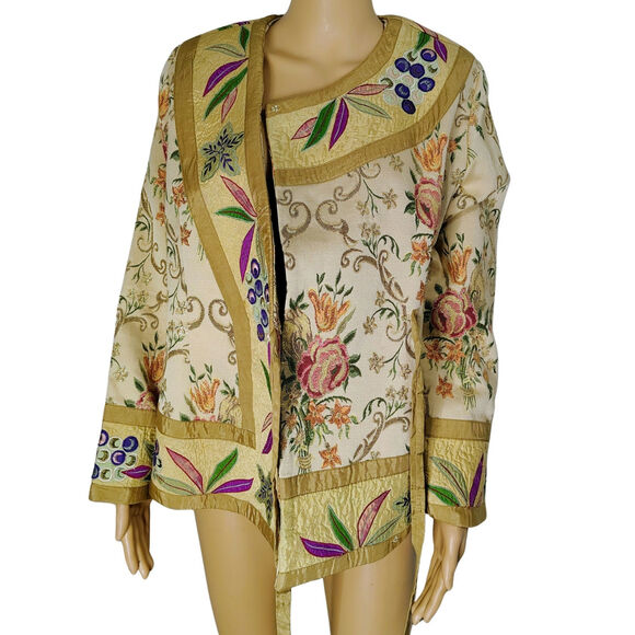 Metallic Kimono Thread Custom Beige Quilt Patchwork Floral Embroidered Size MED - Picture 7 of 8